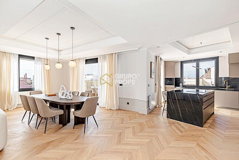 Foto 8d010eb4-d4cd-4497-8b21-72f488594fbb. Apartament a Lista Madrid