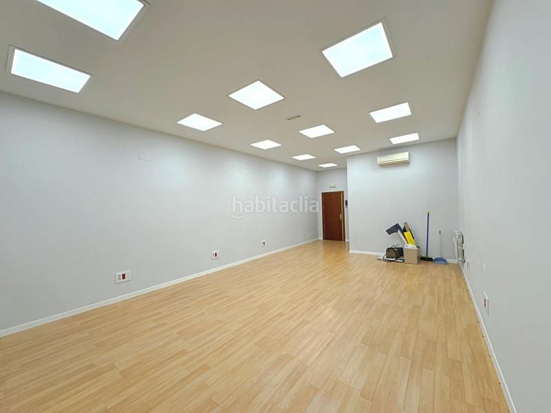 Foto 636ce7ab-a9e8-475b-a27a-9d1059fd83c4. Location bureau avec chauffage dans Trafalgar Madrid