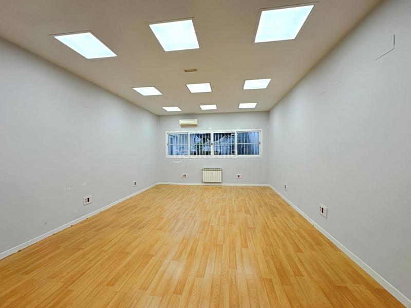 Foto 79be68e2-2225-46c4-8808-080b7d7b6990. Location bureau avec chauffage dans Trafalgar Madrid