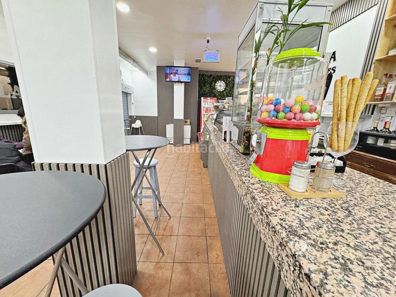 Foto 88d5ccca-27d2-4bcd-8d5e-9767a38a91ee. Business premise in Valdeacederas Madrid