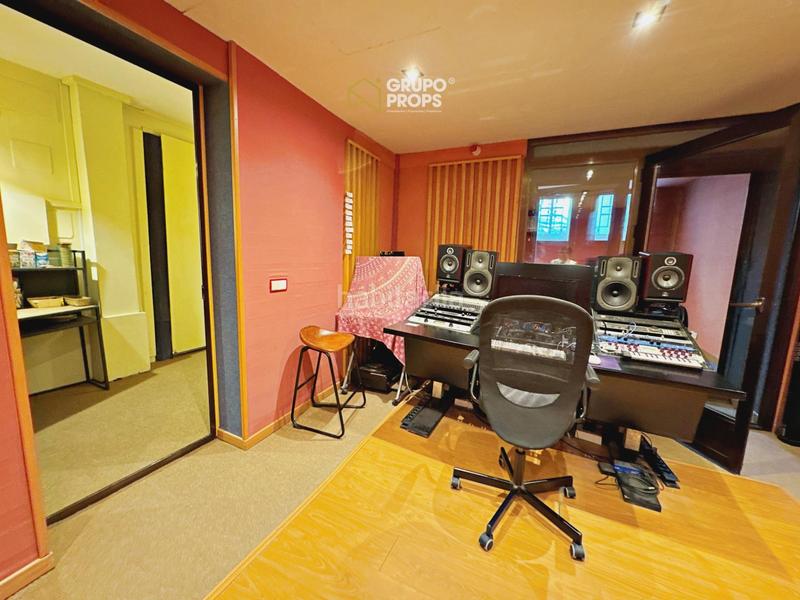 Foto 1235114b-e4c4-4ad0-8a27-46bdeae72a2e. Piso inmueble en chamberí calle de manuel silvela en Madrid