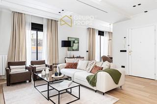 Appartement à Almagro. Venta en almagro con terraza