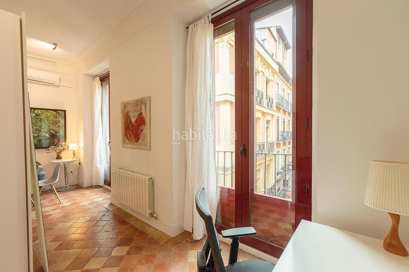 Foto 08f96add-3355-4f16-aecf-99013ef74785. Appartement dans Sol Madrid