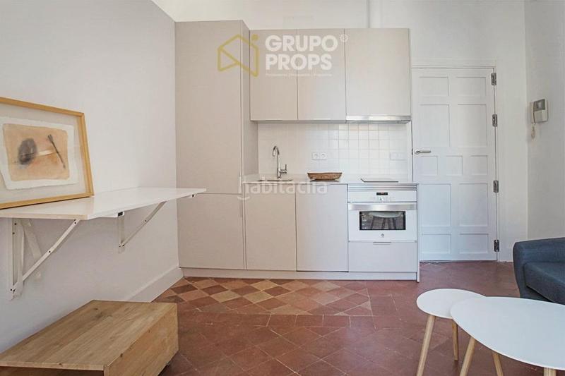 Foto fe22e1b1-9069-4cc7-a77b-79a4a1dfa8f0. Appartement dans Sol Madrid