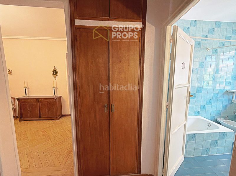 Foto 04937535-3bee-4110-8f97-4d2d28816862. Apartamento venta en ponzano en Almagro Madrid