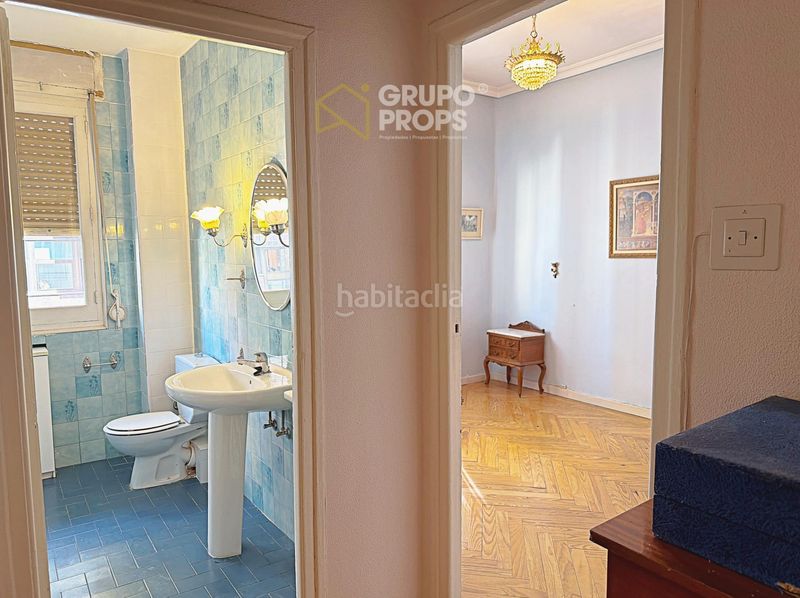 Foto b514e663-3b39-42cd-822c-916b717862f6. Apartamento venta en ponzano en Almagro Madrid