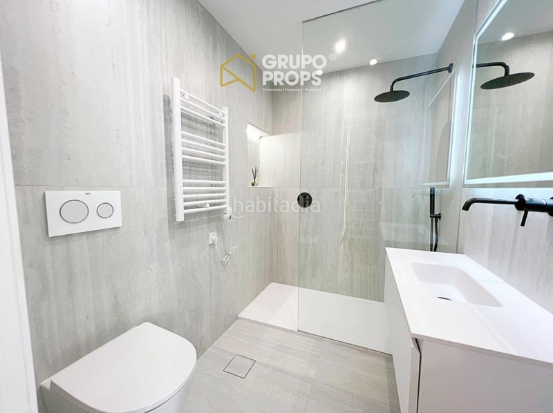 Foto 0c0a9ad8-d5ce-442a-9c1e-36ab48dc406a. Apartament a Goya Madrid