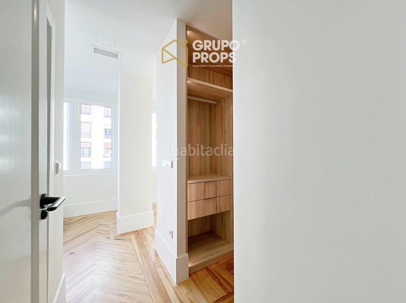 Foto d7a55220-6fd5-4ef3-a5b4-37fa0ec25b3a. Apartament a Goya Madrid