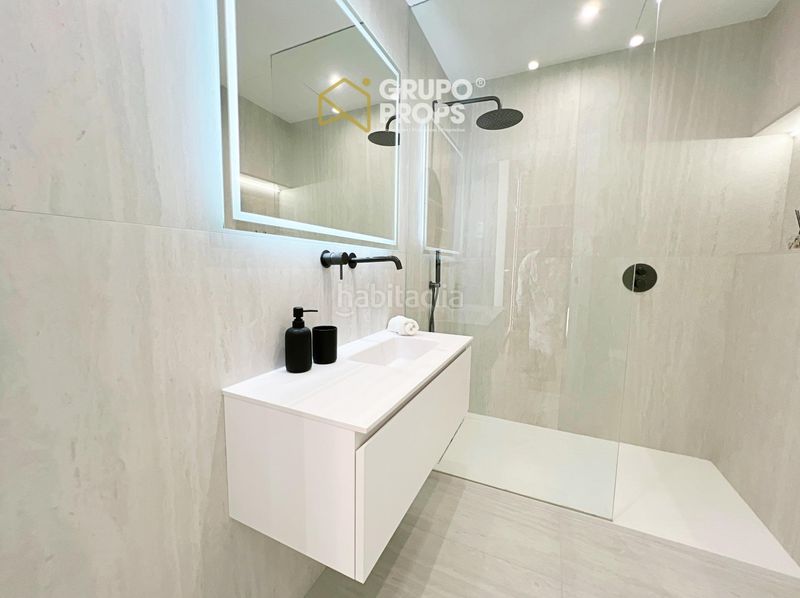 Foto f85922a1-1dbf-4a7d-aefc-b8532ea86880. Apartament a Goya Madrid