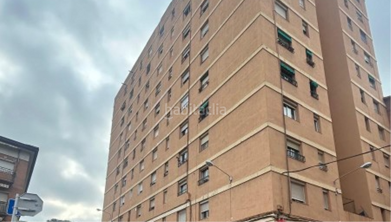 Foto 92d376bf-ebb9-4ed9-a08a-057dee213115. Appartement dans folch i torres 12 dans Mercat Rubí