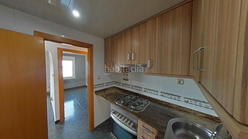 Foto 64cf3ad7-9ff4-4f4b-a1f4-cf998a6c24fb. Appartement in folch i torres 12 in Mercat Rubí