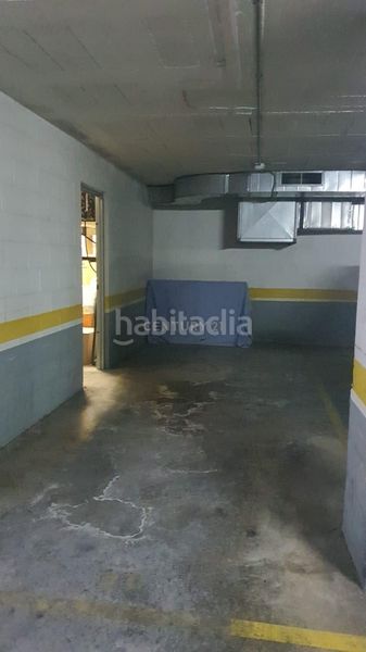 Foto 4253ba1e-476d-4652-9e25-a15a4d24eade. Car parking in carrer major in Vallirana