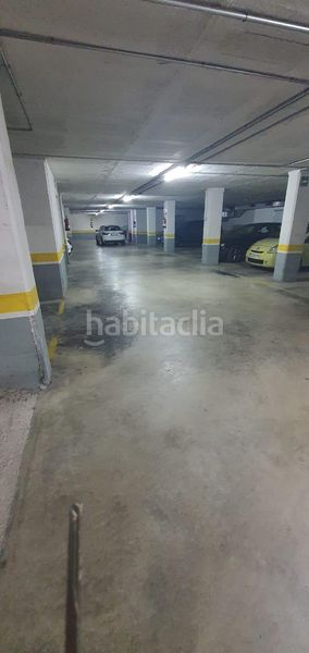 Foto dbb89e85-1169-426f-ace9-11f7994ec1c9. Car parking in carrer major in Vallirana