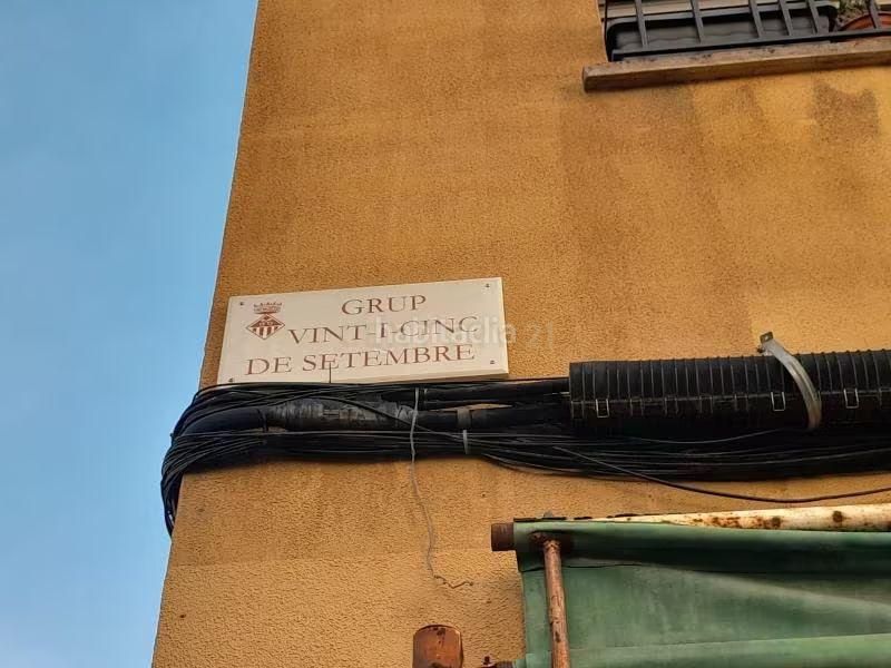Foto 32f022d0-d87d-4411-80de-17a3adaf67b4. Apartamento en grup vint-i-cinc de setembre invierte en un piso alquilado en Rubí