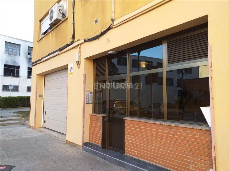 Foto 61a1eed7-8292-41e2-b648-7a882e0b0a48. Apartamento en grup vint-i-cinc de setembre invierte en un piso alquilado en Rubí