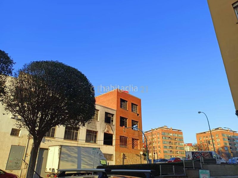 Foto 7b750da7-bd3b-4ce6-af21-fbd37b5d80c9. Apartamento en grup vint-i-cinc de setembre invierte en un piso alquilado en Rubí