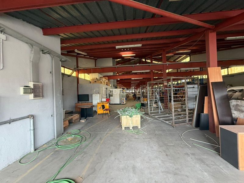 Foto bd84bc30-b22d-42ad-825a-b5144b92ef8b. Nau industrial a Zona Industrial Ripollet