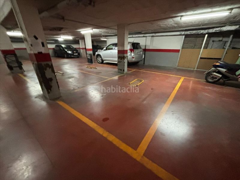 Foto 84900dd2-36e5-4e13-a09b-4225707bc8fc. Aparcament cotxe a carrer de casp a Ca n´Oriol Rubí