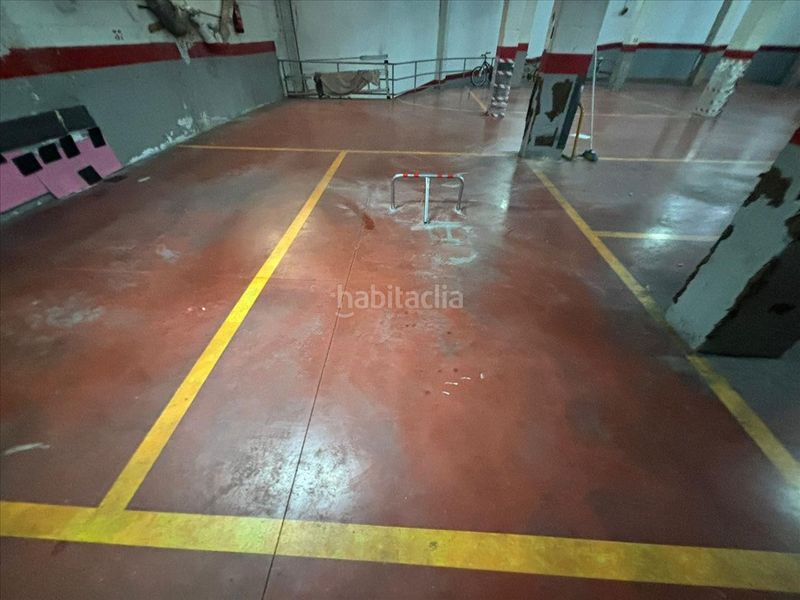Foto c854db4d-8127-42c0-b583-906615e4e03f. Aparcament cotxe a carrer de casp a Ca n´Oriol Rubí