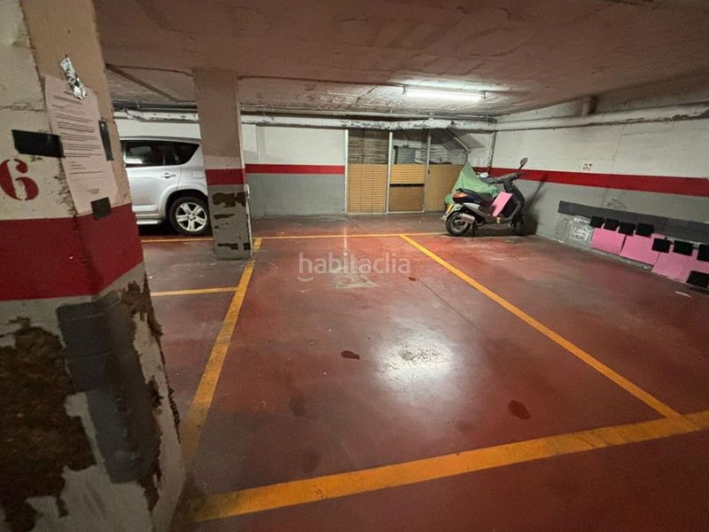 Foto ee9e98fb-be49-4cf2-bbe9-ff06a5345cad. Aparcament cotxe a carrer de casp a Ca n´Oriol Rubí