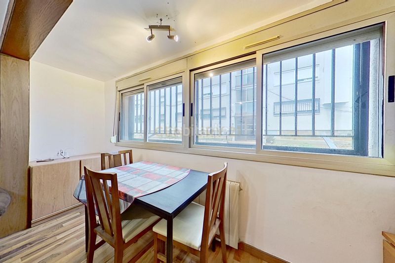 Foto d1bf7e57-4a08-4da9-9a8f-a31b3f348f90. Pis a Els Merinals Sabadell