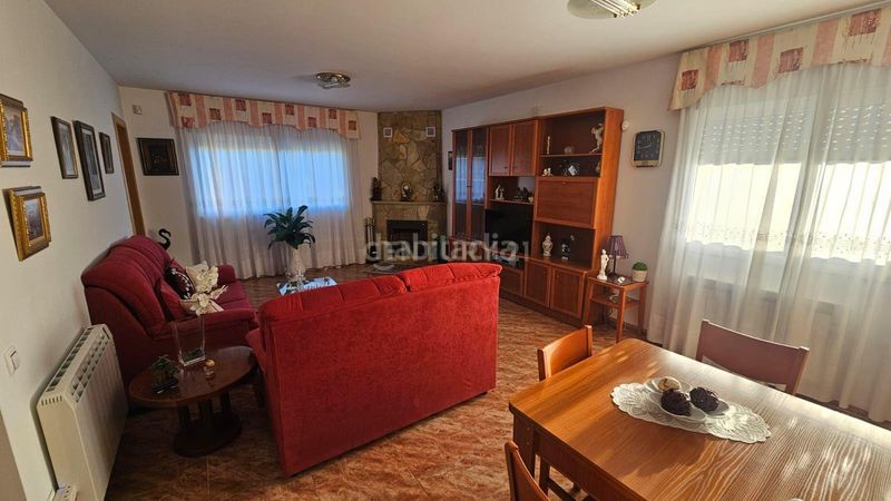Foto 882153fb-4a1f-4c1f-b743-626eaebdc5fb. Casa a Aiguaviva Parc Vidreres