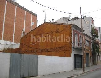 Foto eb114b29-2e51-4a13-a267-489415c41277. Casa in carrer de larra in Can Rull Sabadell