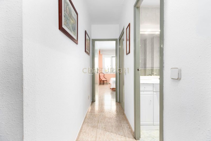 Foto d76432a8-0c0d-41c9-be1a-b32be1d5846a. Pis a Creu de Barberà Sabadell