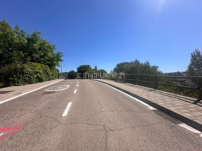 Foto ee368f7e-cbe8-4283-8cd3-b51039718436. Finca rústica a carrer pedraforca a Navarcles