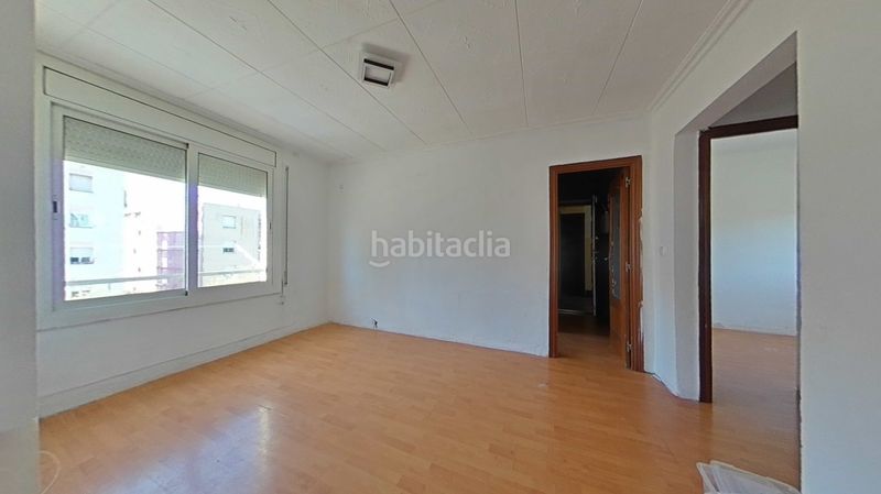 Foto bfcde38d-f0c5-4554-a995-927dab72952d. Pis a Les Termes Sabadell