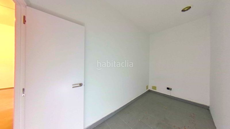 Foto 3a623ac3-4711-490a-81cf-fdddd9b54e0f. Local comercial a Can Rull Sabadell