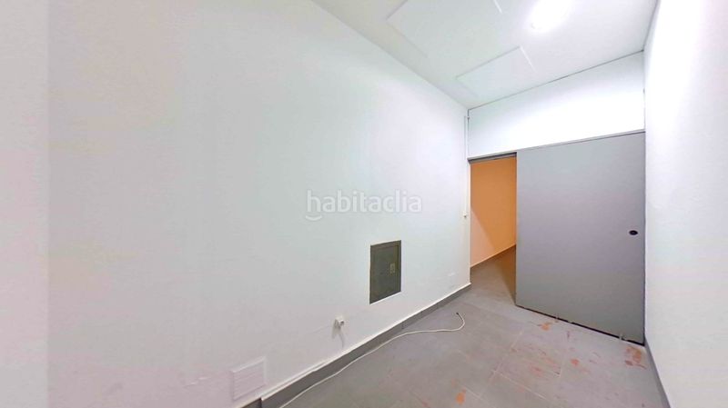 Foto 89f40029-330b-4bd4-a5e3-350ae07a462a. Local comercial a Can Rull Sabadell