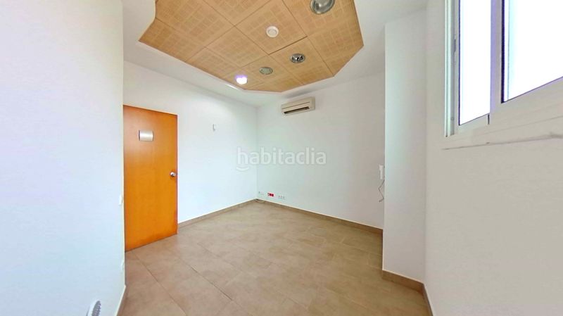 Foto 8a525b47-6215-4f54-88a0-dbe3013725e9. Local comercial a Can Rull Sabadell