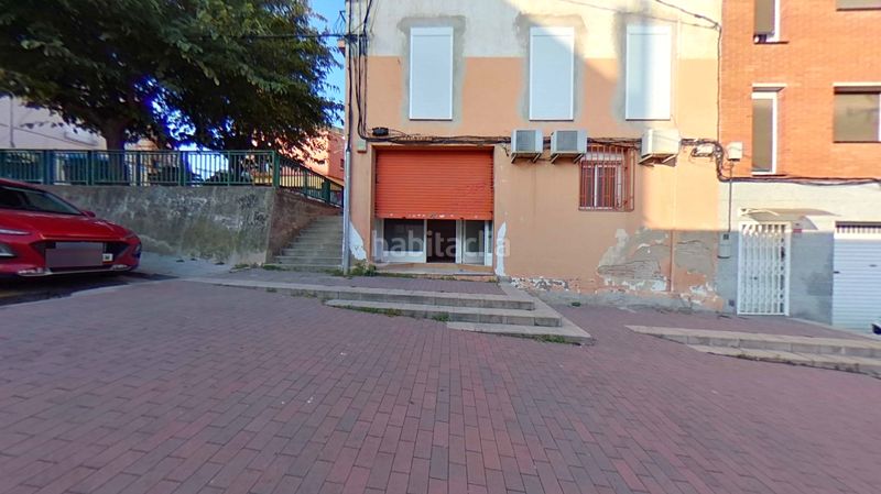 Foto d9eb92a1-cadc-41dc-9b5d-8c2a2e202900. Local comercial a Can Rull Sabadell