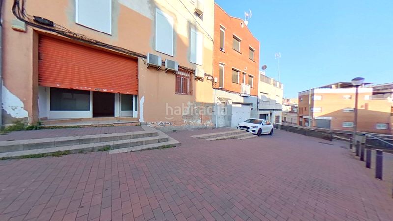 Foto f41fc301-ffb8-46ec-a0ed-3a0d19c91842. Local comercial a Can Rull Sabadell