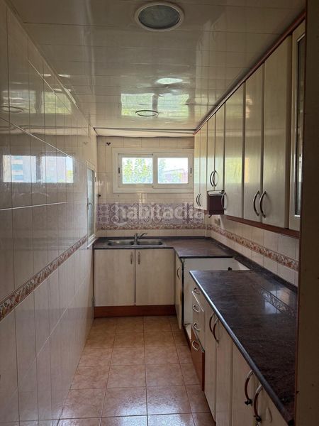 Foto 9b49c56a-e2ce-468c-9249-6d7e141d46b7. Pis a Espronceda Sabadell