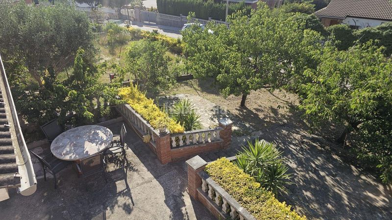 Foto a59b6d52-f226-4881-8a0b-f3216e524ae5. Casa amb piscina a Lliçà de Vall