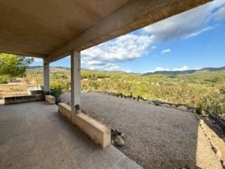 Location Mas  Camino de cas padrins. Finca rústica en alquiler en sa plana, calvià, con amplio porche