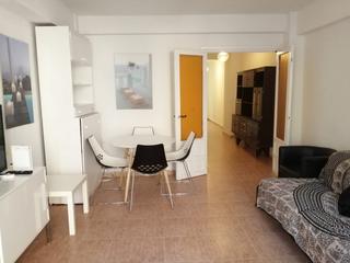 Location Appartement à Ciudad Jardín - Tagarete - El Zapillo. Estupendo piso disponible para temporada escolar