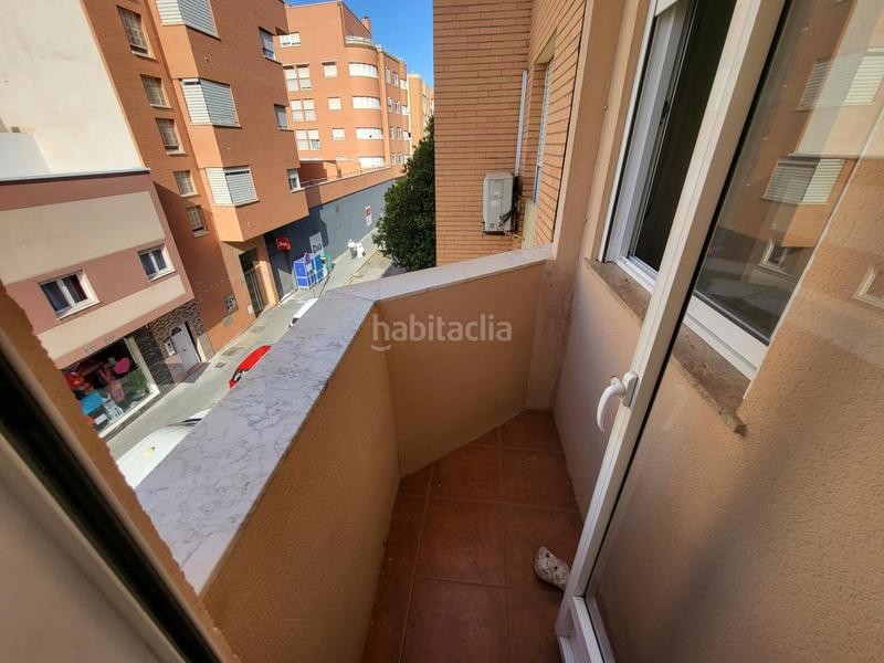 Foto f2b10119-032e-42e7-a5c8-098110e2c3df. Alquiler piso se alquila piso en el zapillo para estudiantes y profesores en Almería
