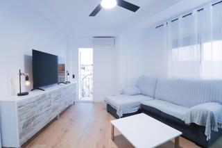 Location Appartement à Plaza de Toros - Santa Rita. Estupendo piso recién reformado disponible de septiembre a junio