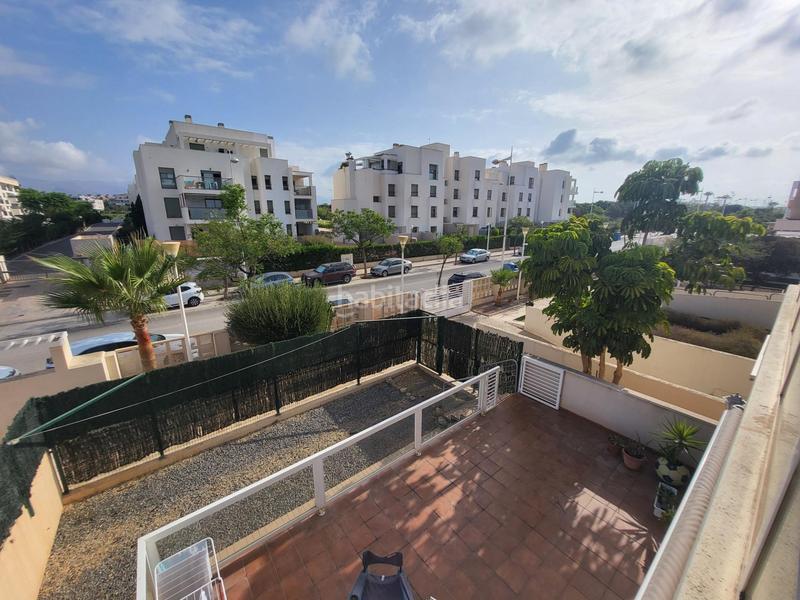Foto 06837bb2-99b1-4381-9ceb-6aed5fc86586. Rent flat with parking pool in El Toyo Almería