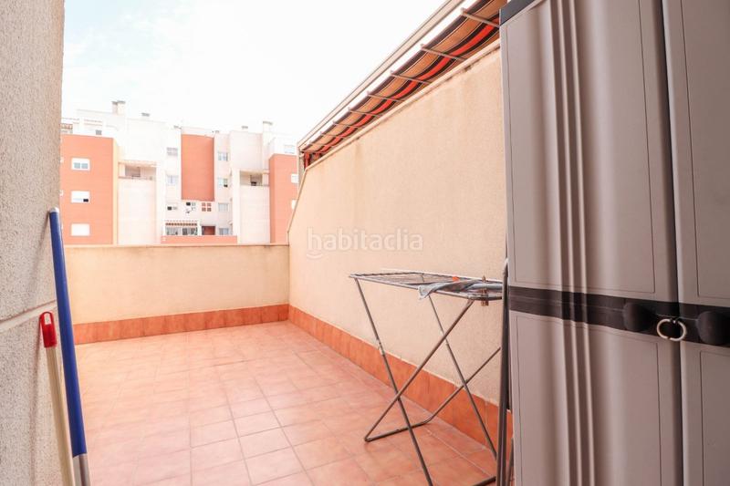 Foto a2874562-2c45-4cc1-9bce-81c97d760403. Alquiler piso estupendo piso para estudiantes en El Ingenio Almería