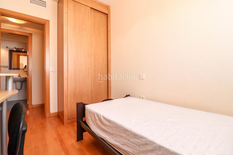 Foto adab214f-a0be-40be-9829-454ed2d5dc01. Alquiler piso estupendo piso para estudiantes en El Ingenio Almería