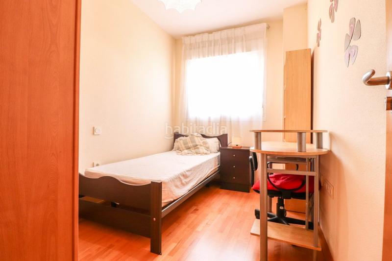 Foto d08d63eb-f305-40db-b323-45272f658b67. Alquiler piso estupendo piso para estudiantes en El Ingenio Almería