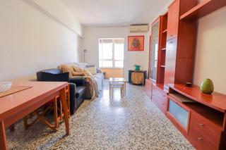 Lloguer Pis a Centro. Estupendo piso de alquiler en el centro de almería