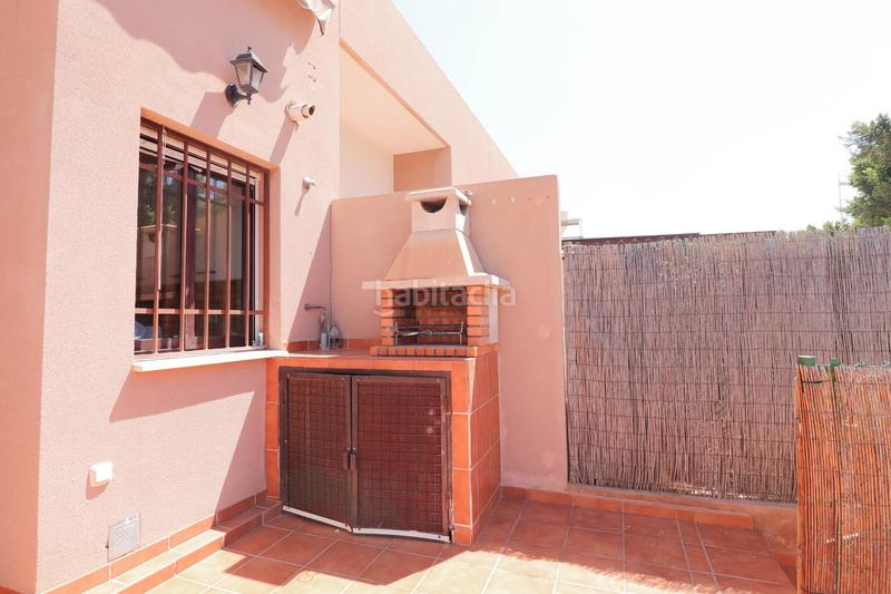 Foto 6db2686a-1372-431e-a111-0af8978233fb. Casa adossada amb aparcament piscina a El Toyo Almería