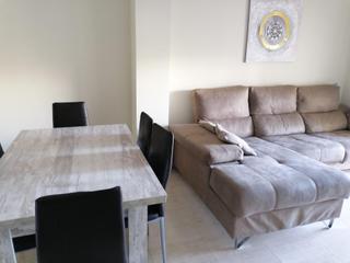Lloguer Pis a El Toyo. Se alquila piso de 2 habitaciones en el toyo para larga duracion