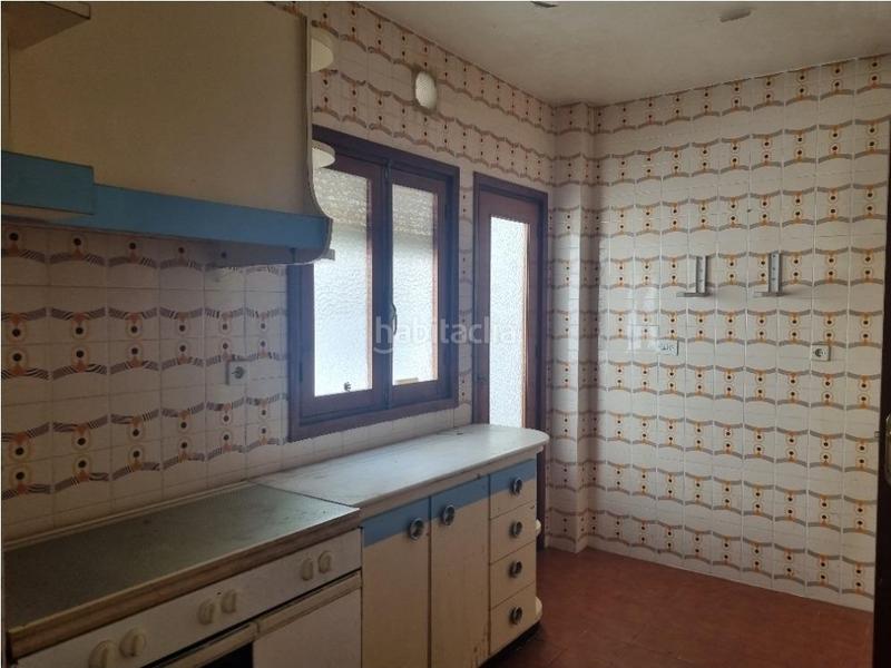 Foto 40b2373f-fdde-46b8-8aa7-54ffd93b6845. Piso se vende piso de 3 habitaciones en huercal de almeria de entidad financiera en Huércal de Almería