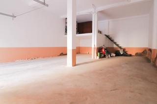 Local commercial à Barrio Alto - San Félix. Estupendo local comercial en venta zona avenida santa isabel
